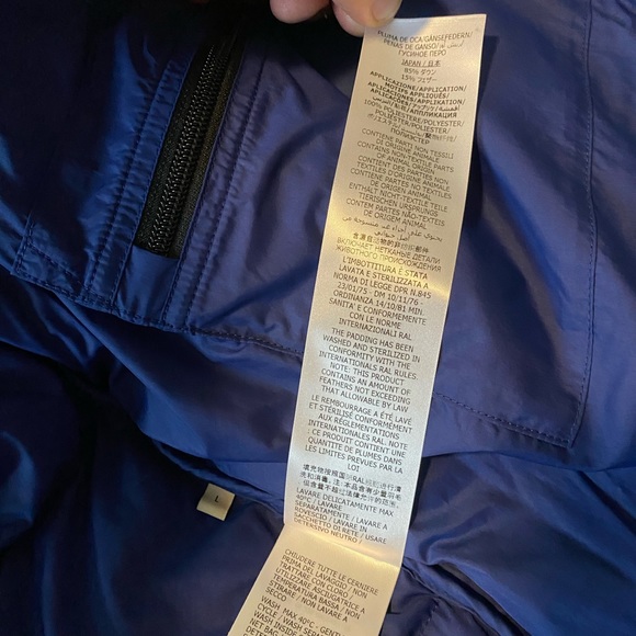The North Face x Gucci Down Puffer Jacket - Picture 13 of 16